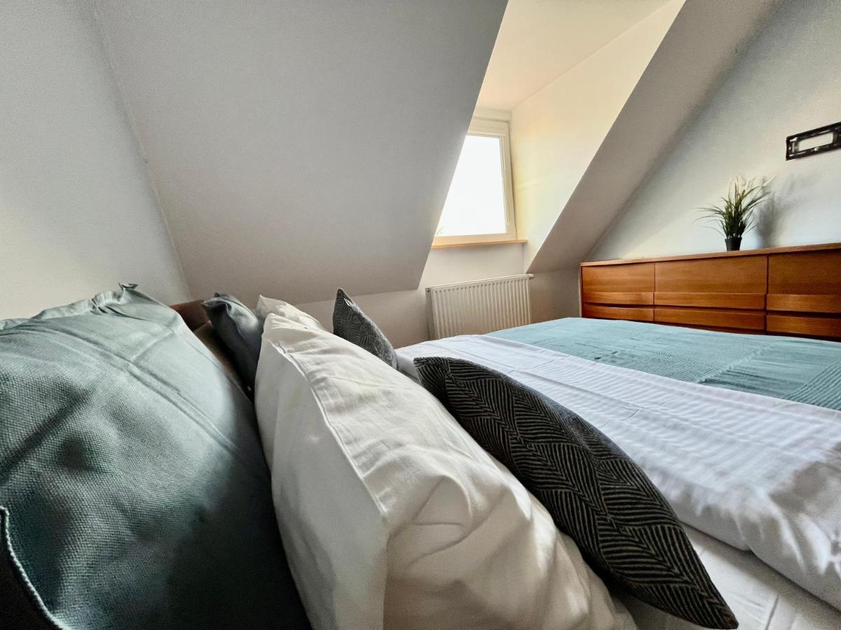 Agapella - Attic 550 M From The Zoppot