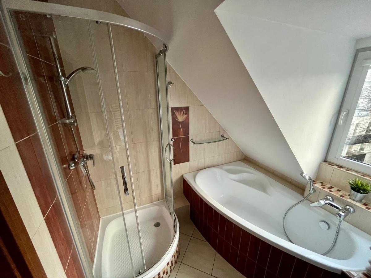 Agapella - Attic 550 M From The Apartment Zoppot