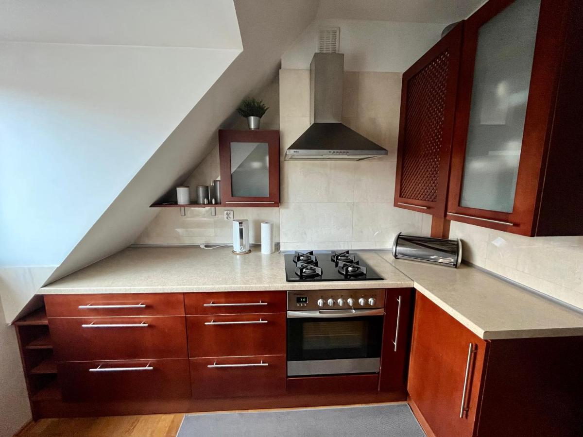 Agapella - Attic 550 M From The Apartment *