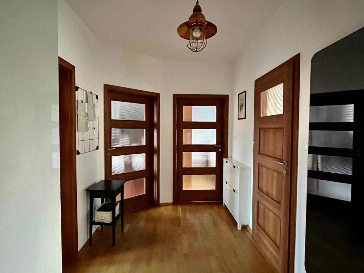Agapella - Attic 550 M From The * Zoppot